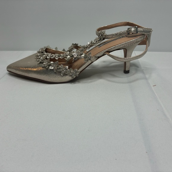 INC International Concepts Gold Metallic Floral Heels Women’s Size 8 - Picture 14 of 16